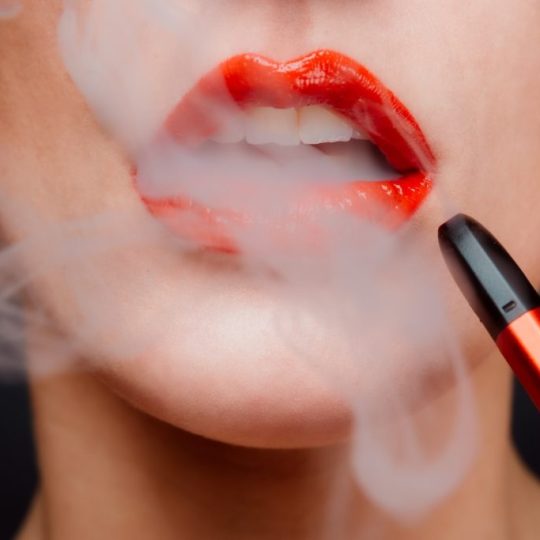 What You Need to Know about Vaping and Oral Health - Sinada Dental