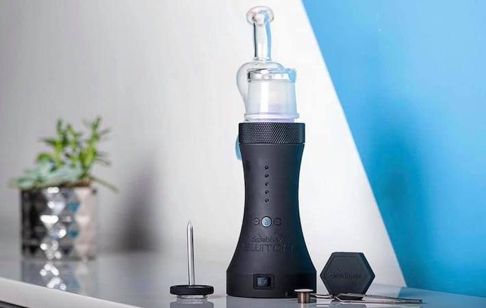 Dr. Dabber Switch desktop vaporizer